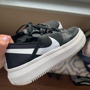 Nike Court Vision Alta